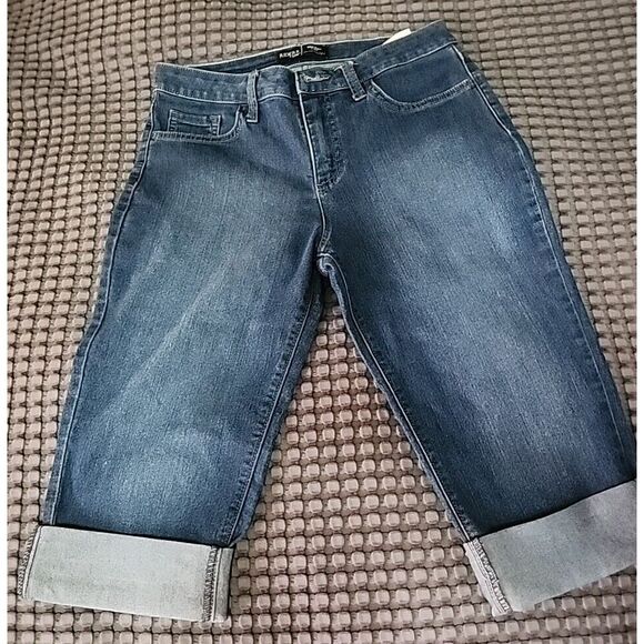 Lee Riders Size 6M Blue Mid Rise‎ Capri Straight Leg Denim Womens - Picture 3 of 16